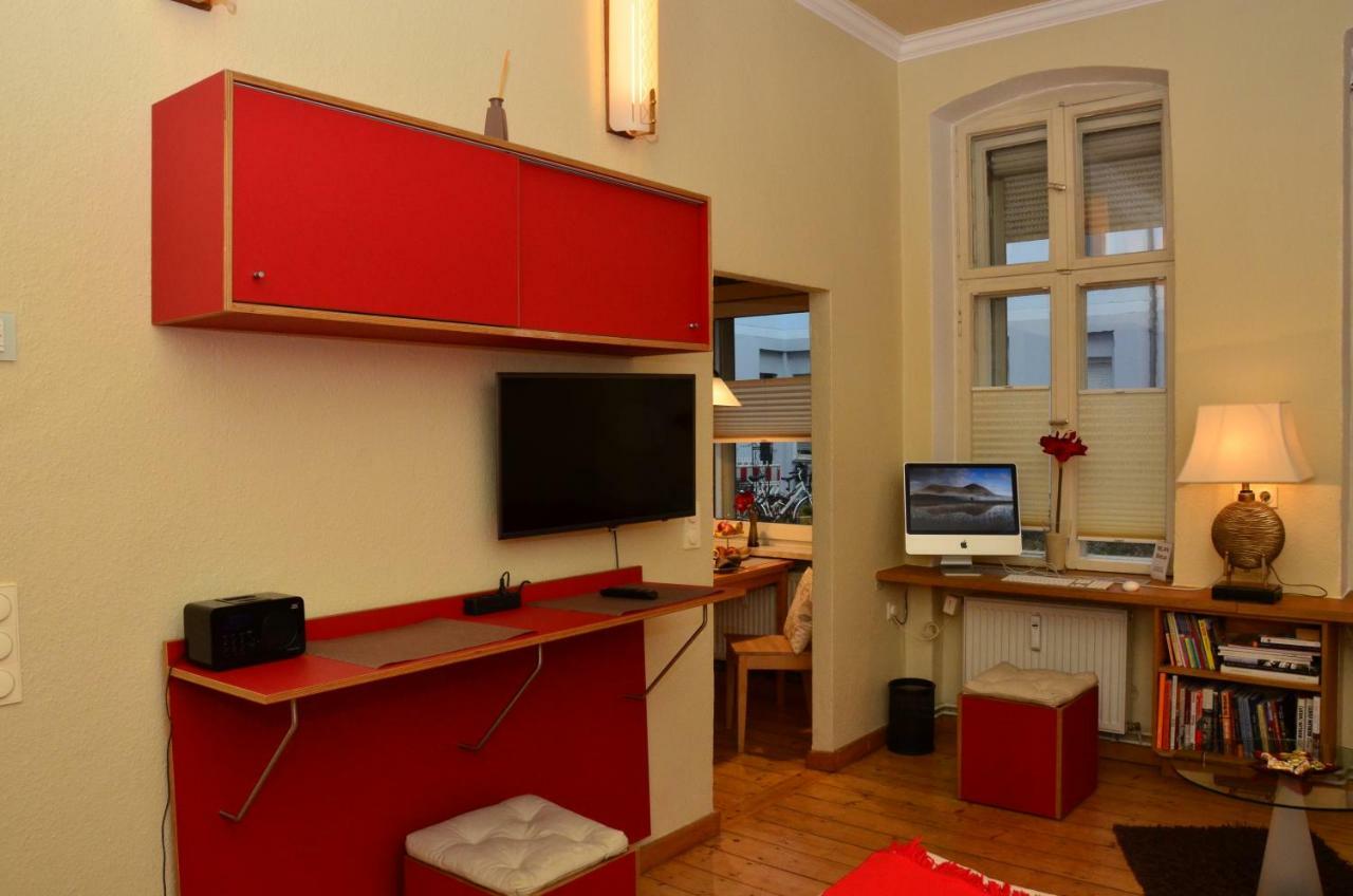 Zentral Gelegen - Stilvolles Appartment In Moabit Berlin Extérieur photo