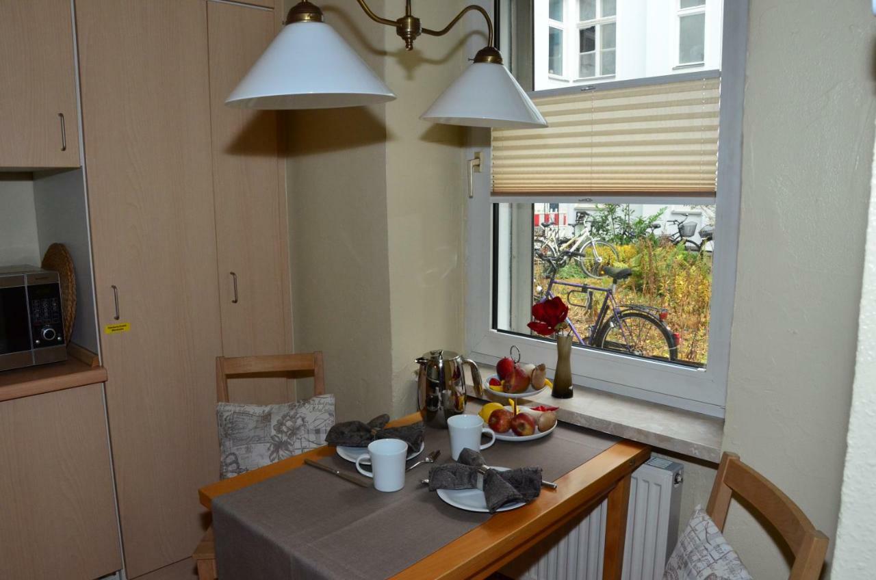 Zentral Gelegen - Stilvolles Appartment In Moabit Berlin Extérieur photo